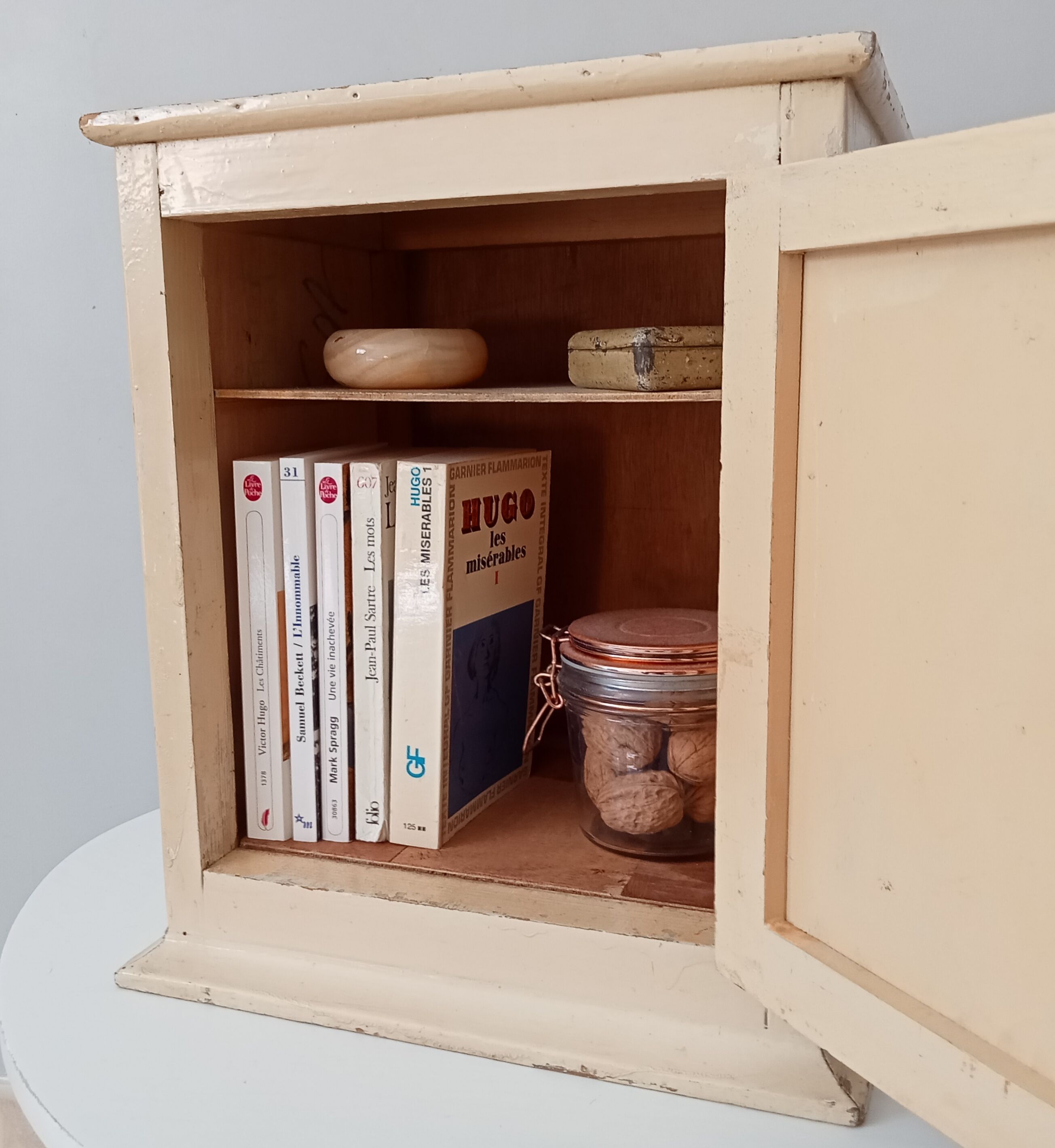 Vintage medicine cabinet 40s/50s