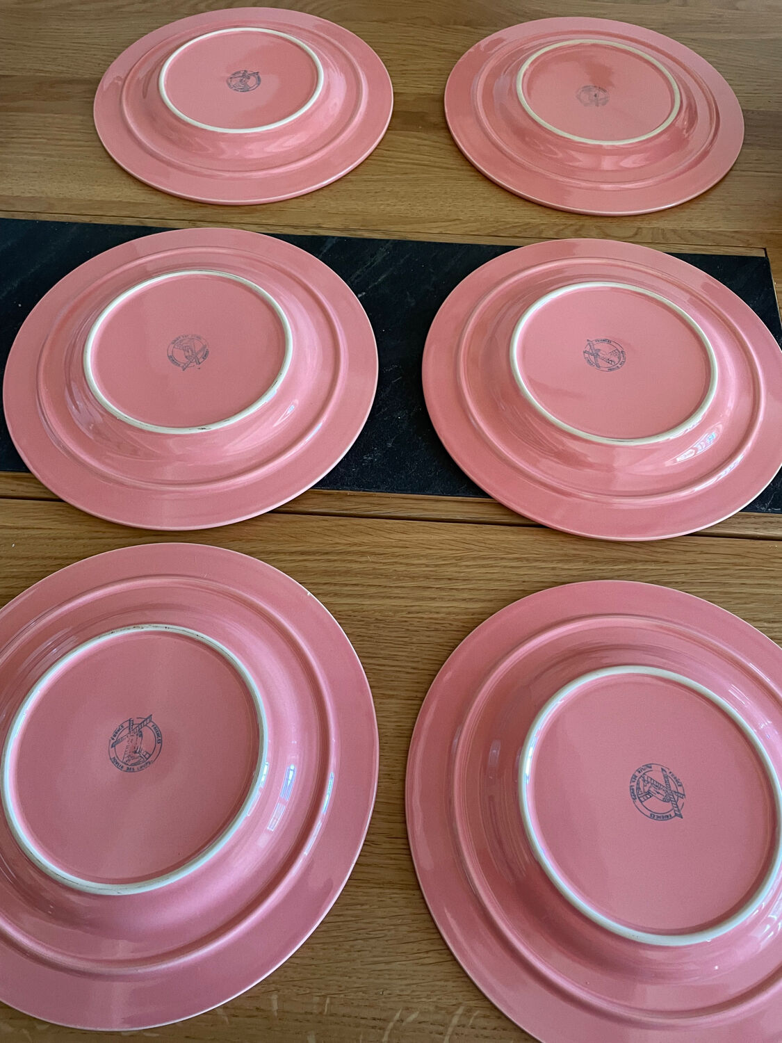 Set of 6 pink plates Moulin des loups