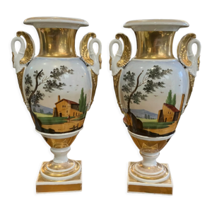 Paire de vases balustres