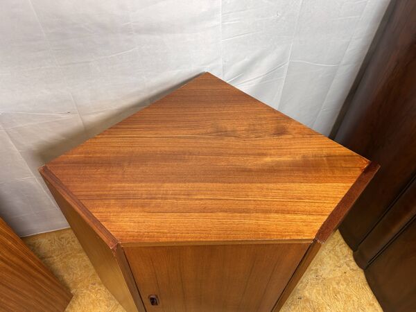 Paire de meubles d'angle en teck vintage rétro des années 60 – design danois