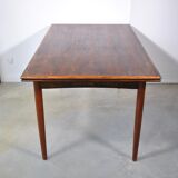 Extendable rosewood dining table year 60