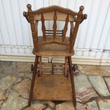 Chaise haute de bébé ancienne