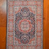 Chinese silk oriental rug 103 cm x 64 cm
