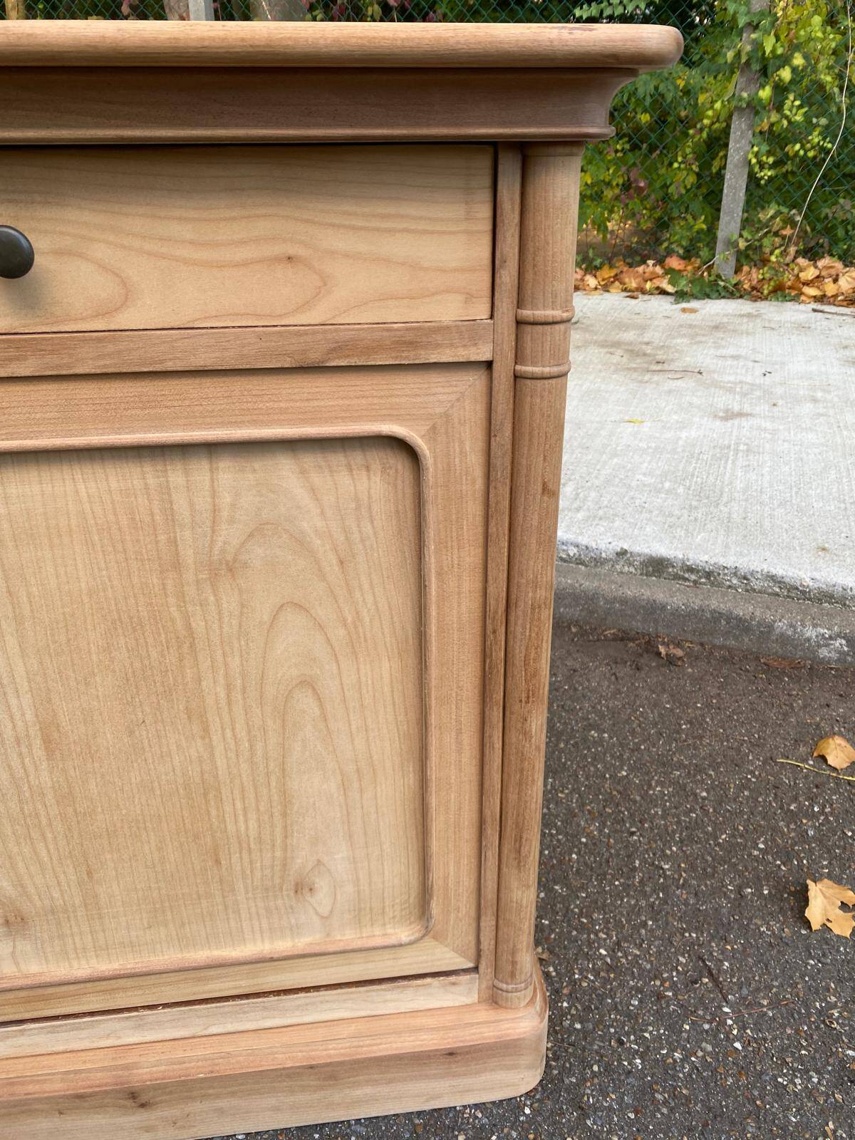 Buffet impérial rénové en bois du 20ème 190cm