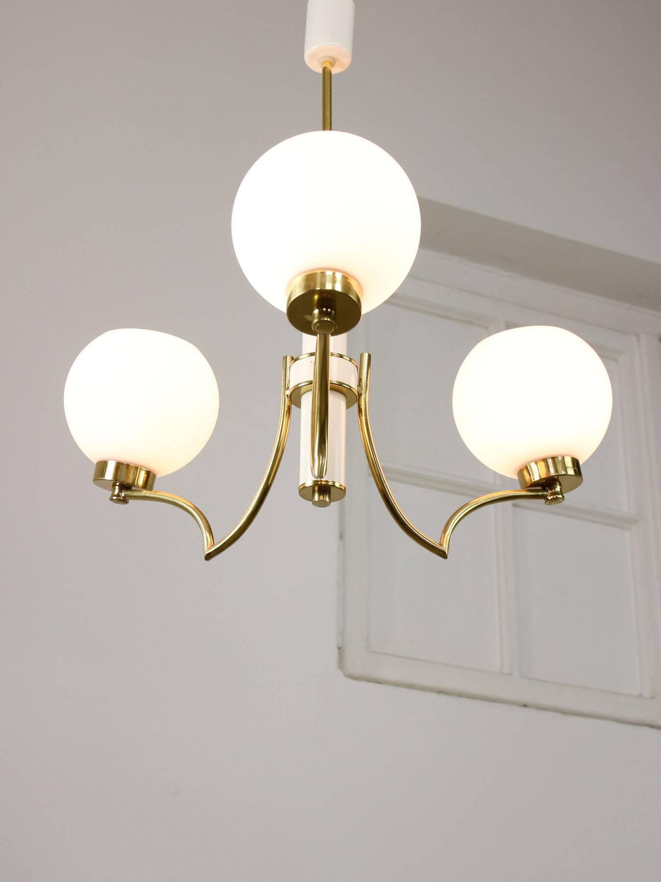 Mid-century Italian Brass and Opaline Chandelier
