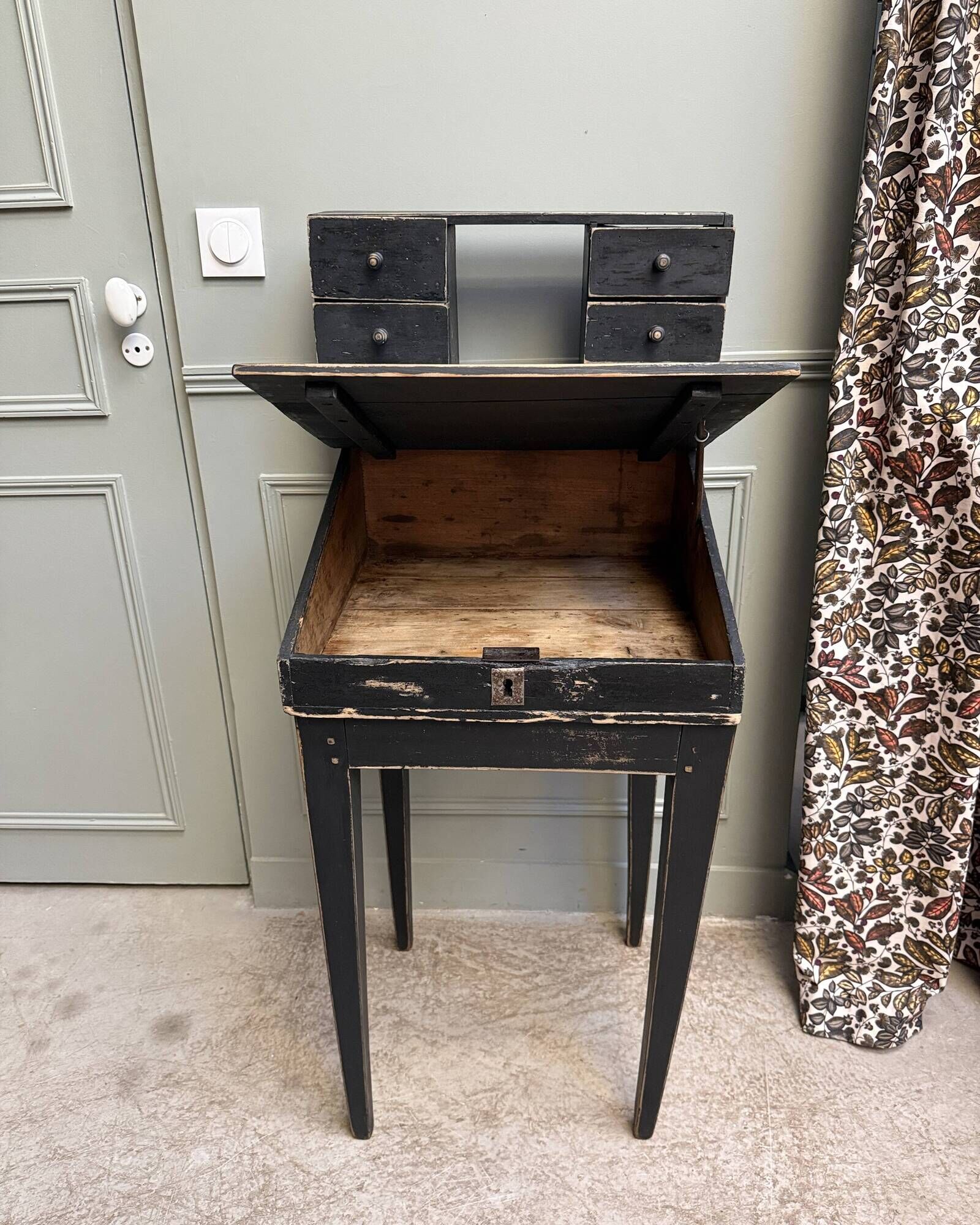 Small black antique graduated desk (renovated)