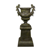 Cast iron with base Medici vase