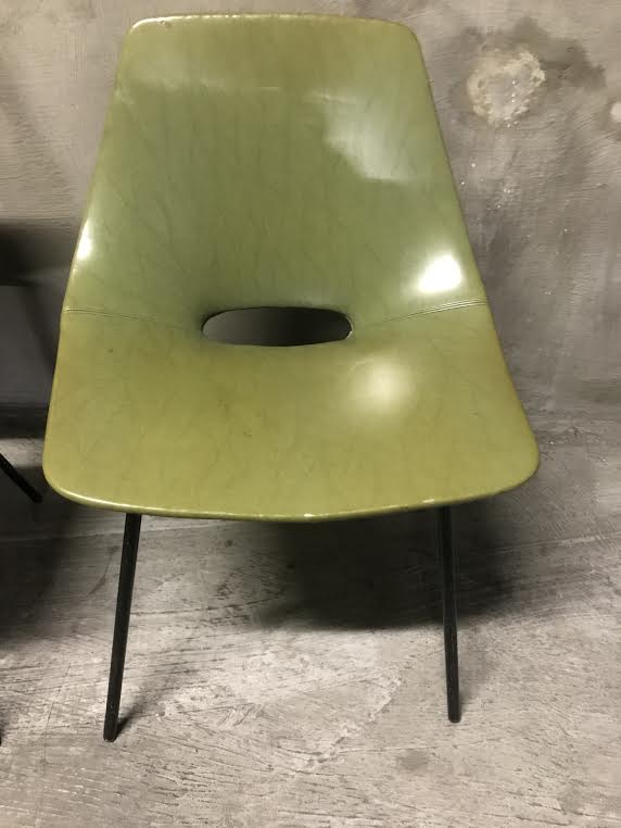 Pierre Guariche "Tonneau" chair, Steiner edition