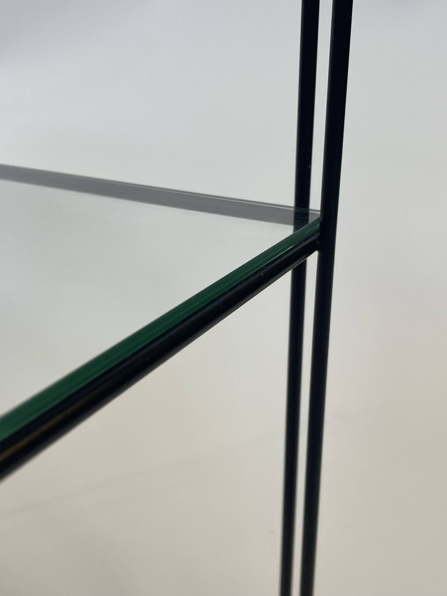 Table d'appoint vintage de Max Sauze "isocèle" design années 70