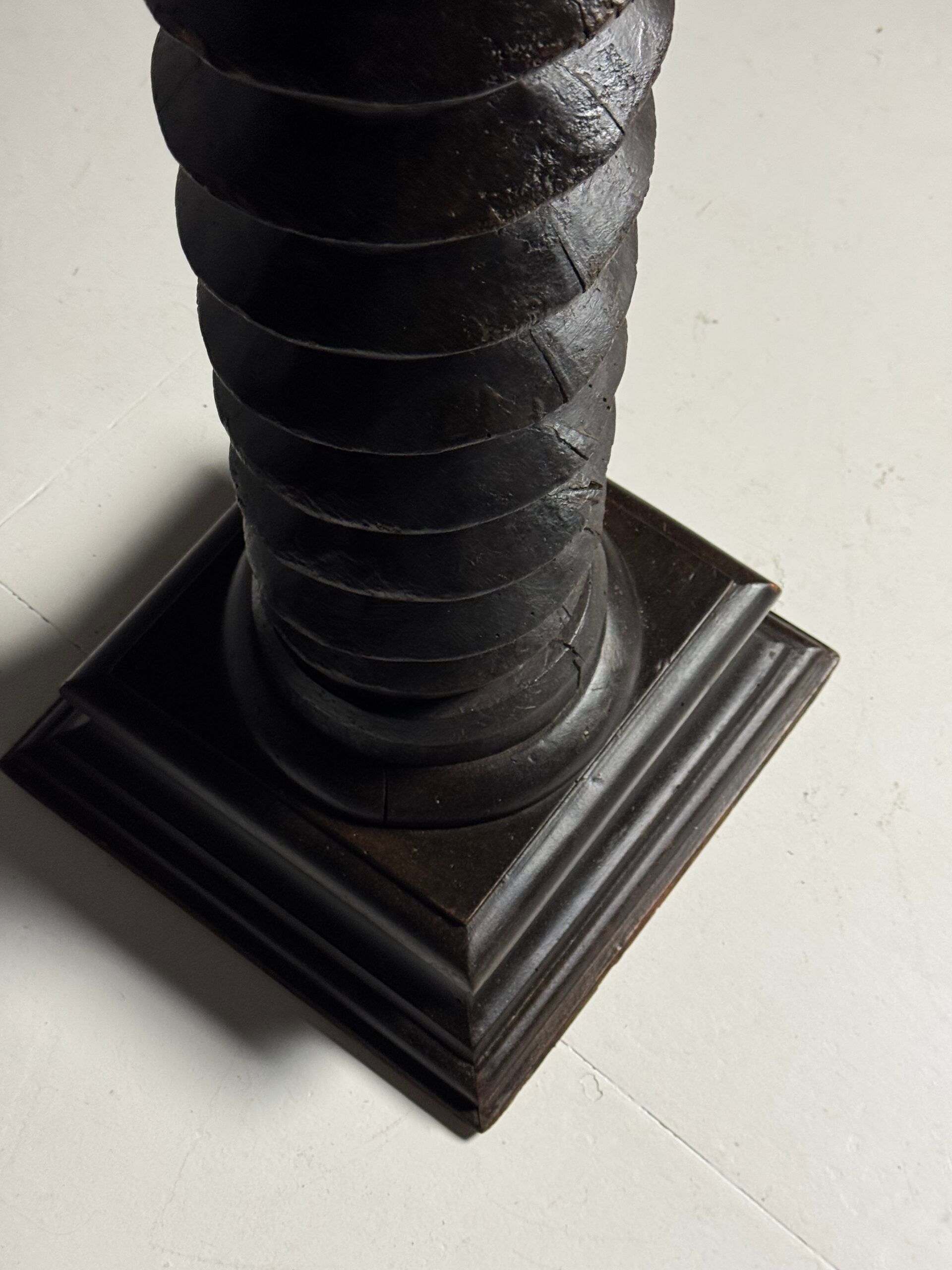 French press column 20th century