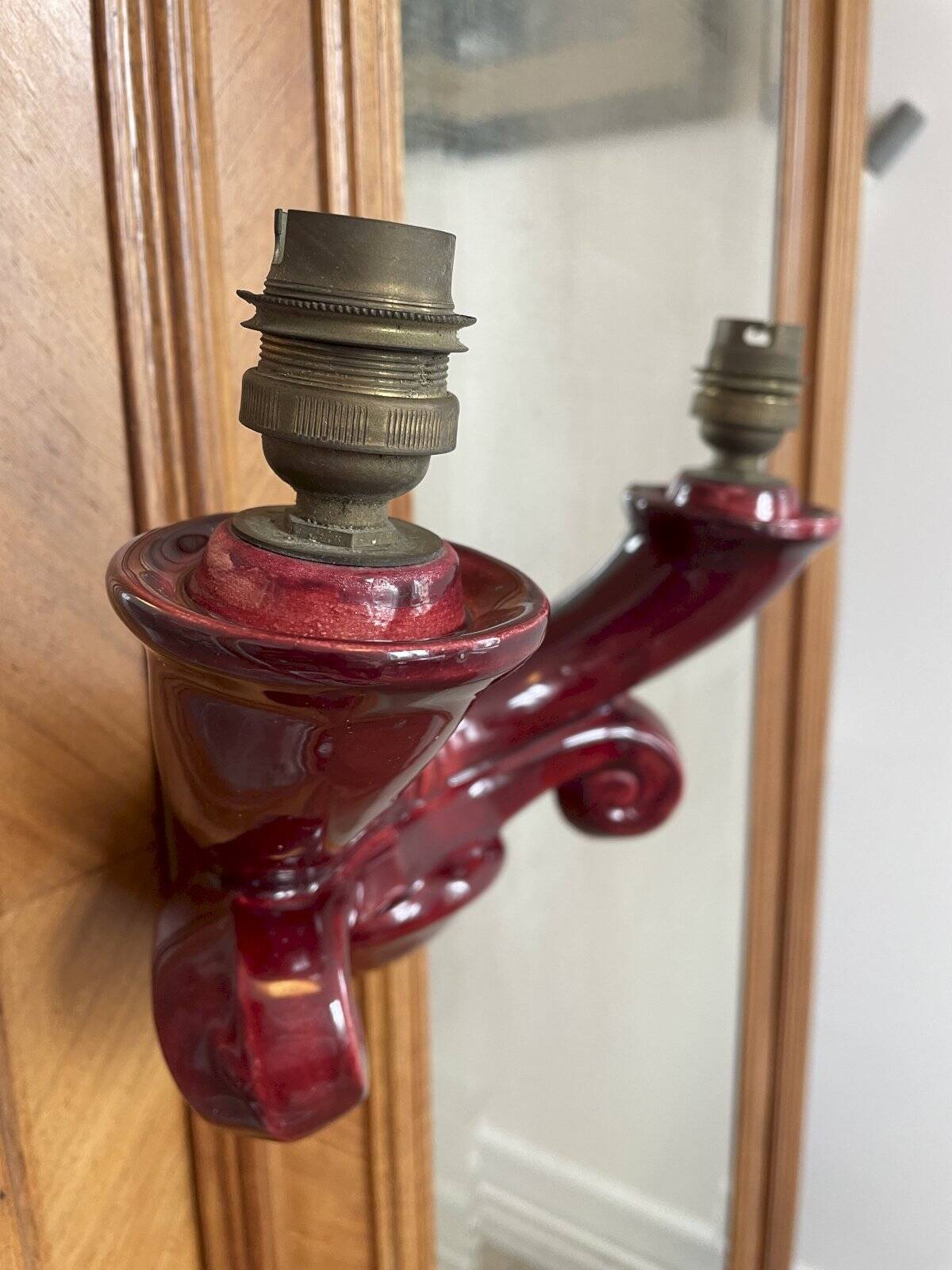 Art Deco burgundy red ceramic wall lamp