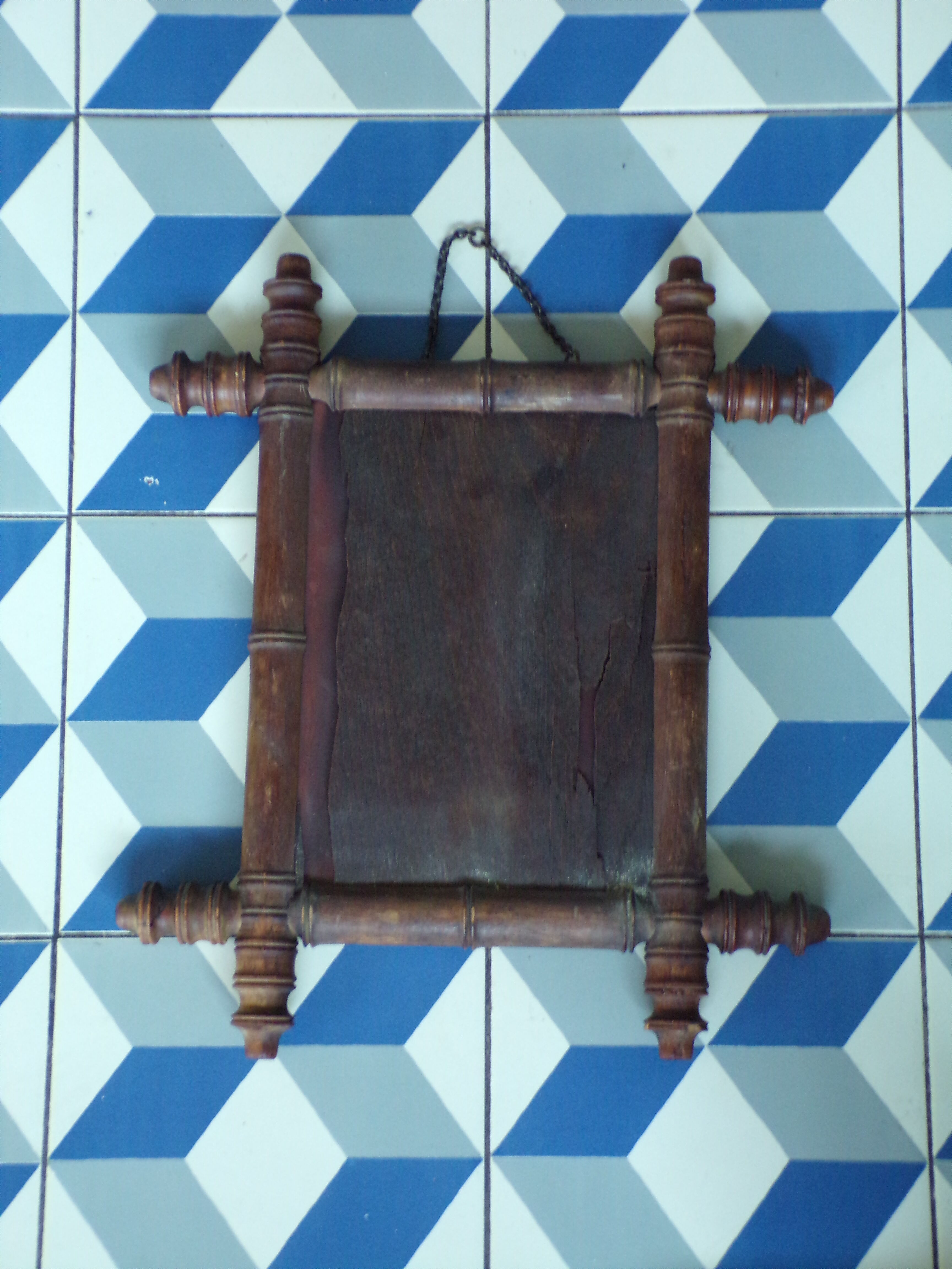 Mirror imitation bamboo frame