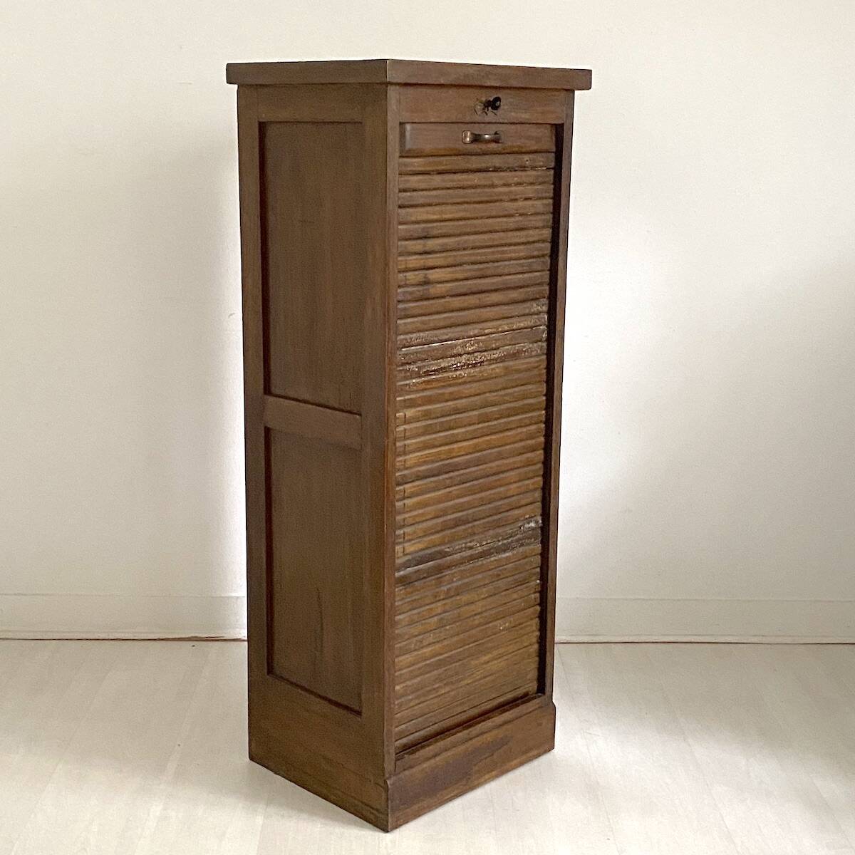 Notary desk with curtain from the 1930s