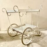 Chariot blanc en métal perforé