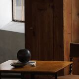 Antique Swedish table with a tilting top from the early 19th century in birch, 1800-1850s.