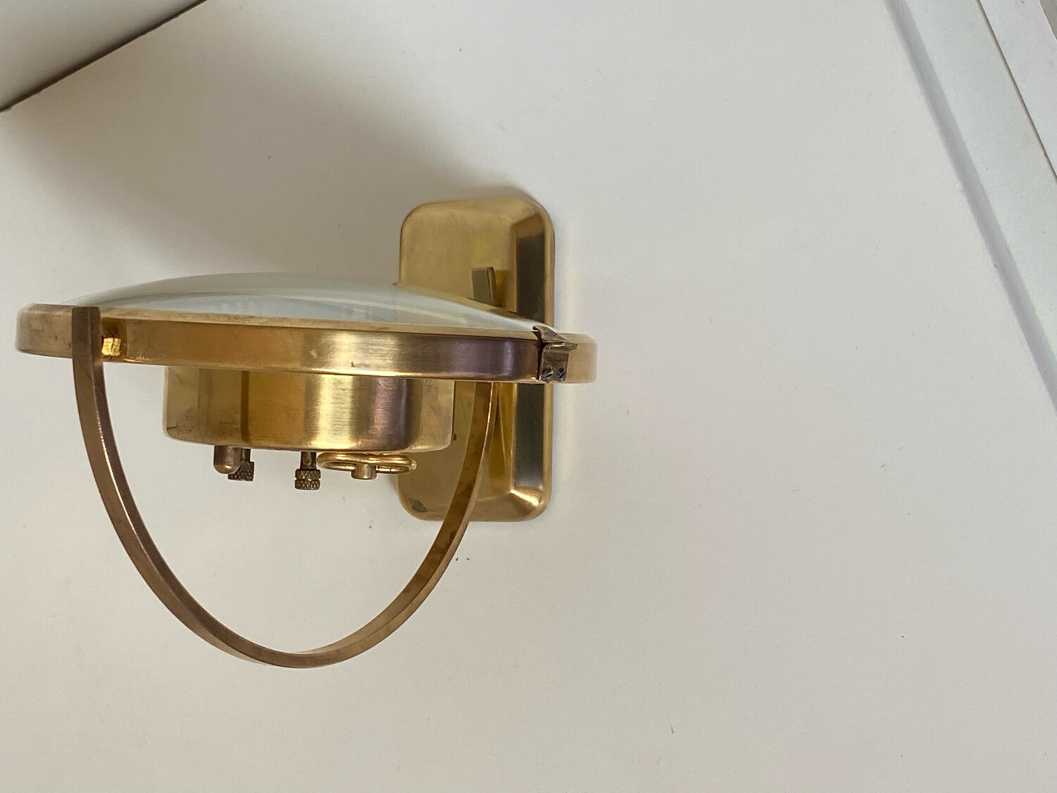 Mechanical jaz alarm clock "the swivel"