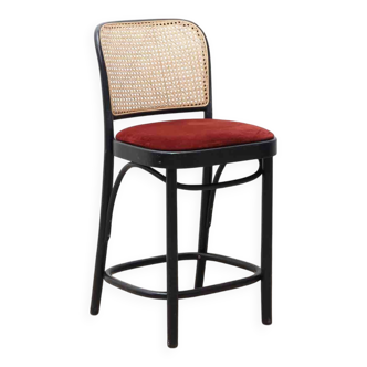 Chaise haute Ton n°811 rouge et noir
