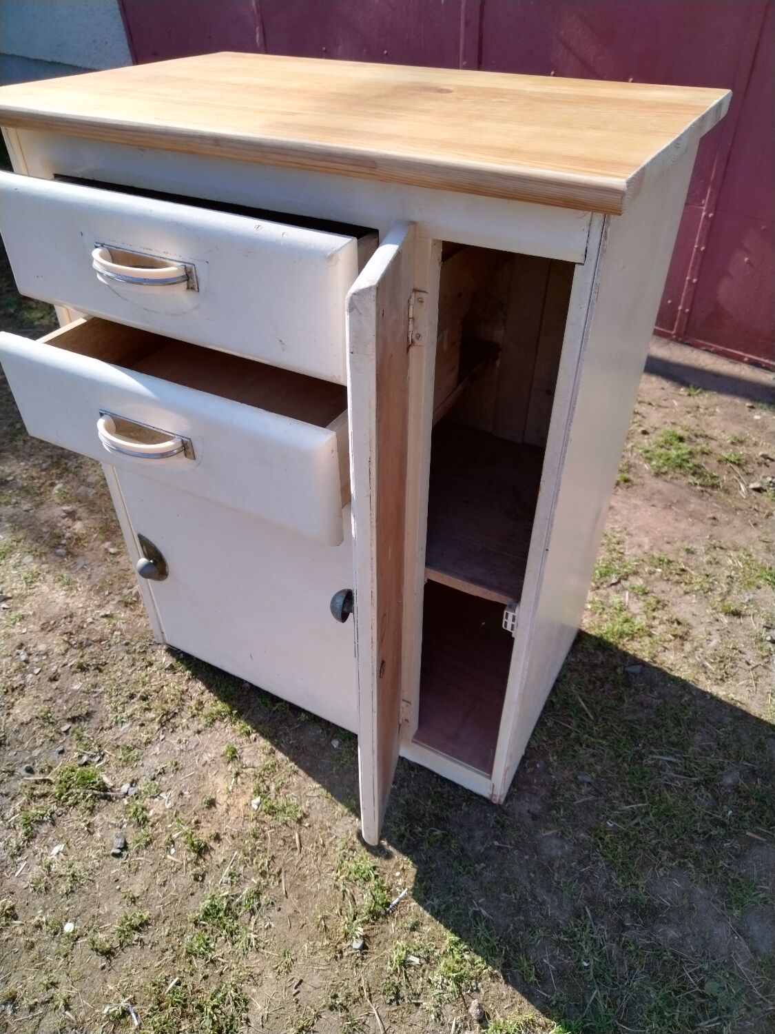 Vintage mado console