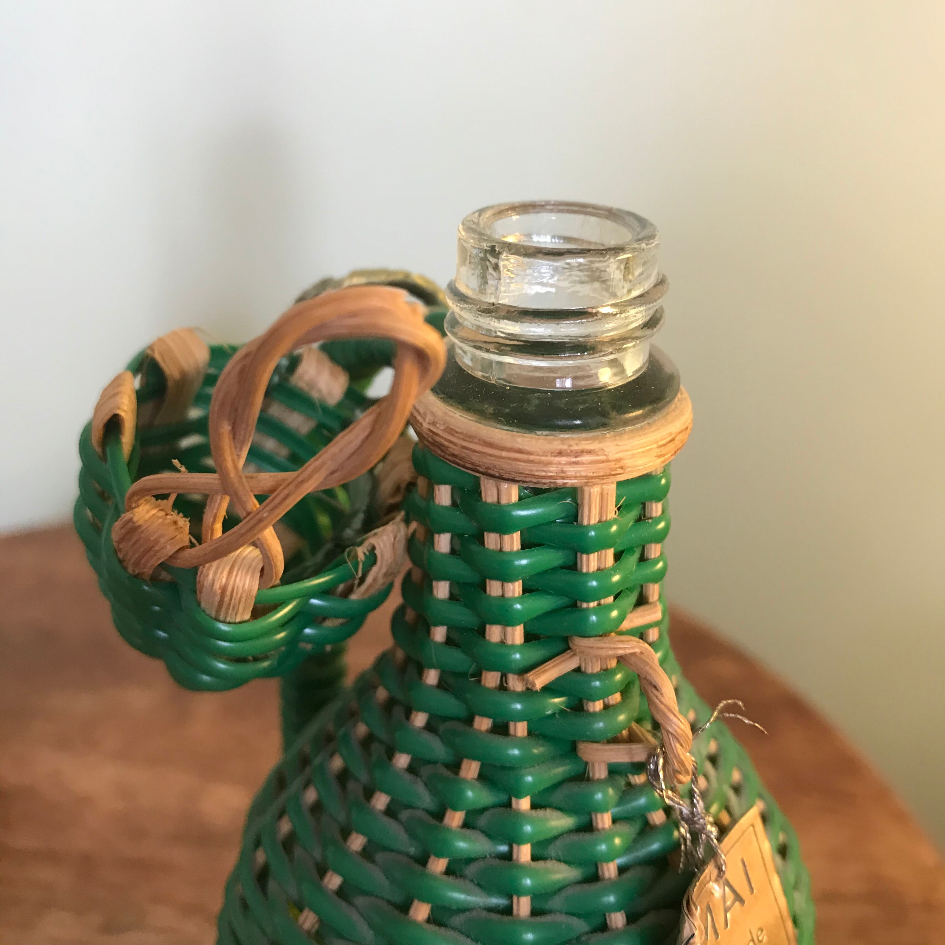 Coryse Salome perfume bottles in scoubidou