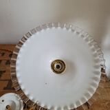 Serrated opaline suspension