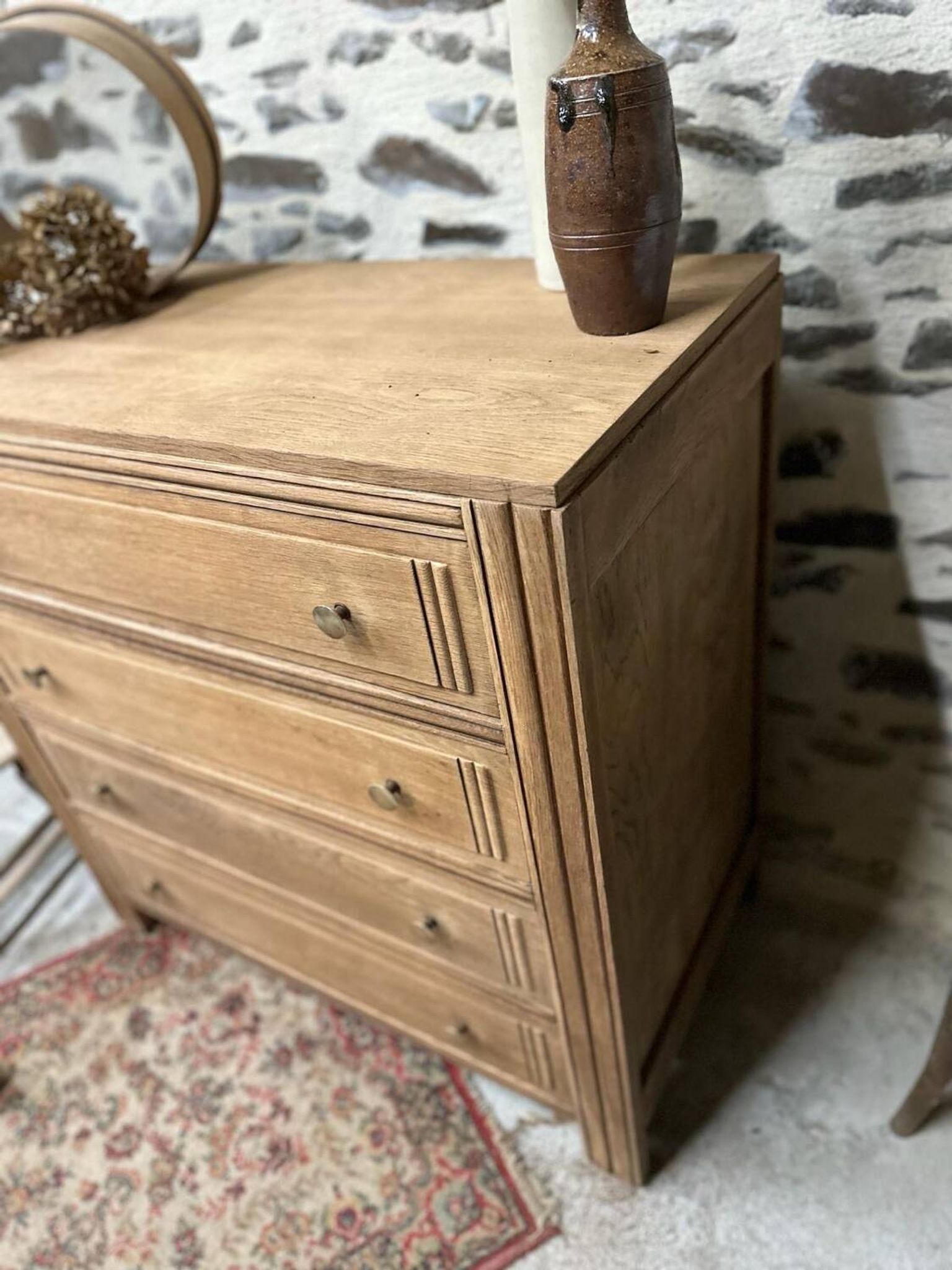Superb 4-drawer chest of drawers from the 50s in raw wood