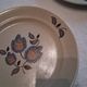 Set of 8 flat plates from St Amand model "Sologne" in good condition.