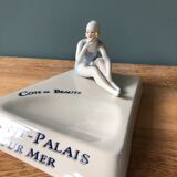 Empty pocket bather art deco