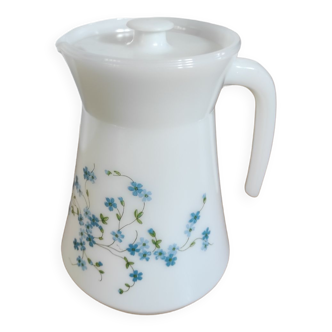 Forget-me-not arcopal pitcher