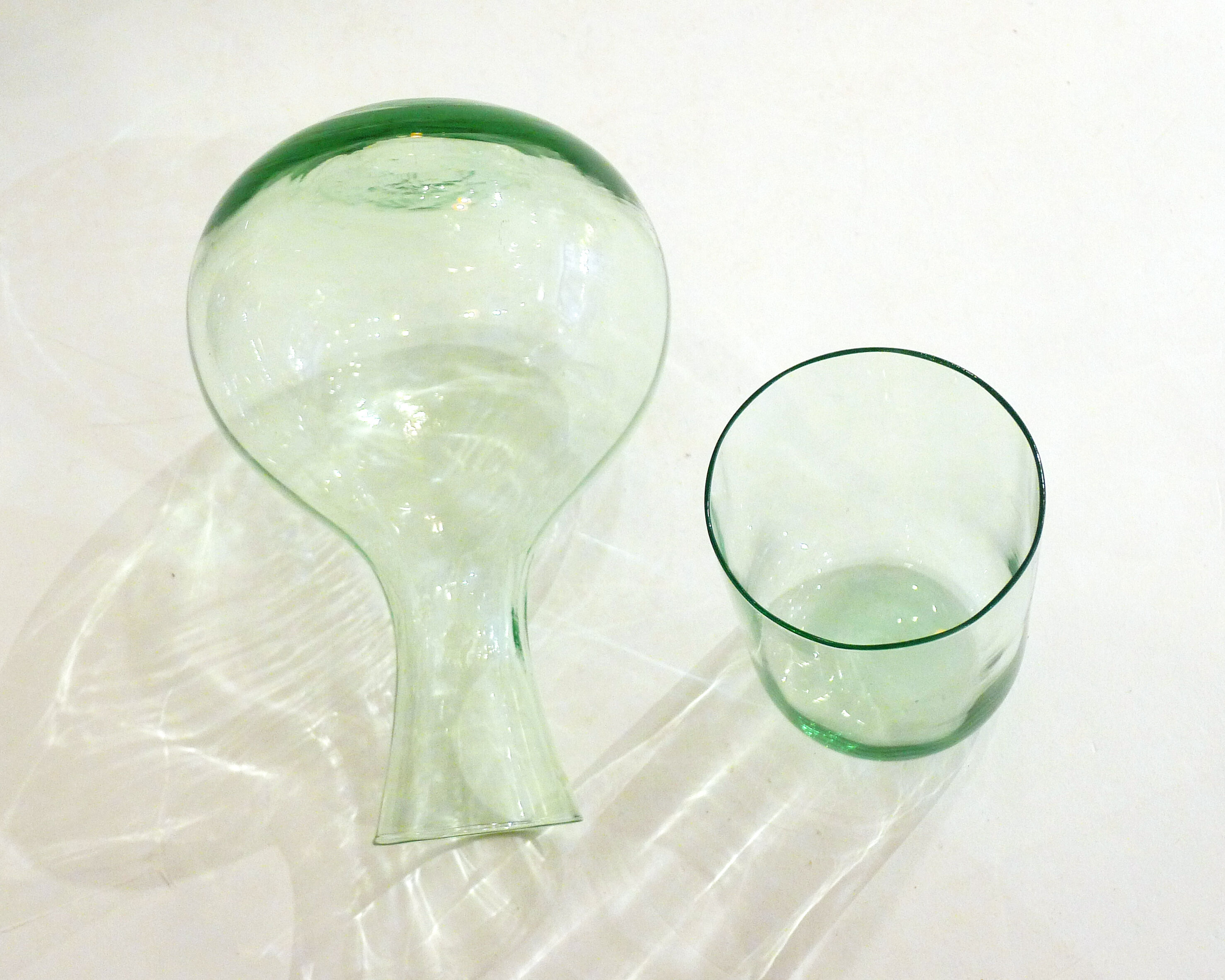 Carafe & uralin glass