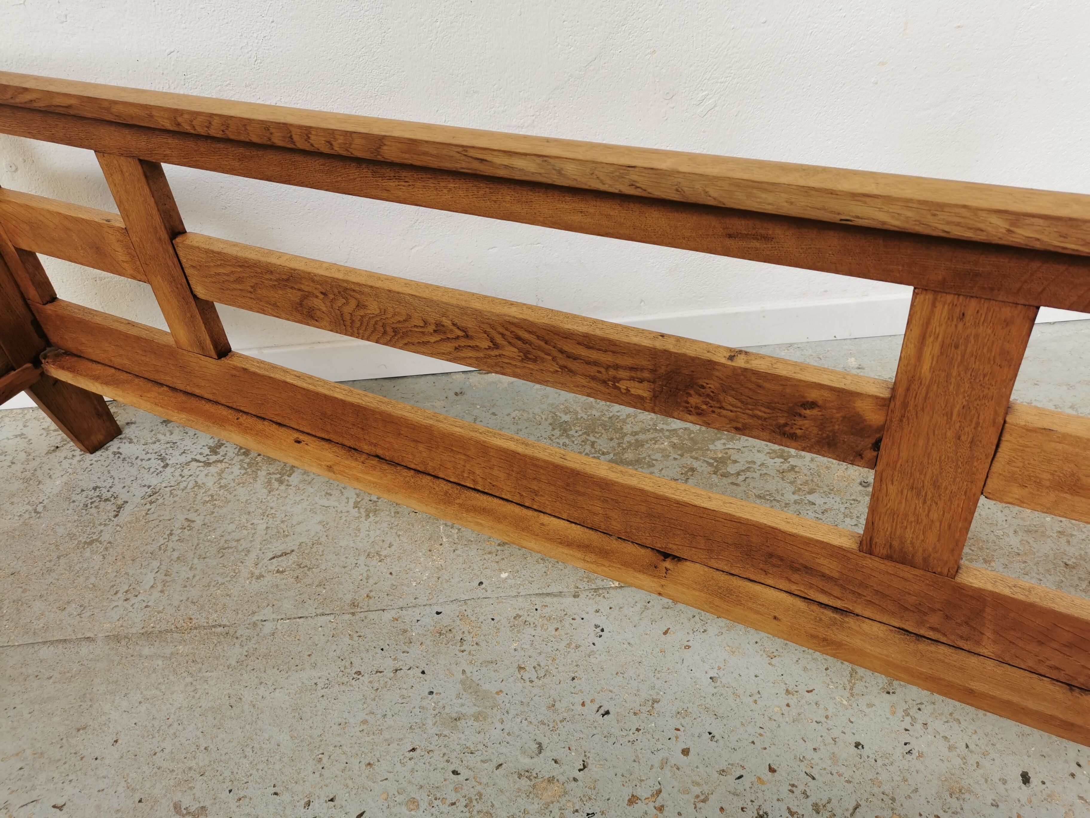 Vintage design bed René Gabriel