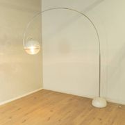 Lampe arc FOCUS des années 1960, Fabio Lenci, Guzzini, vintage