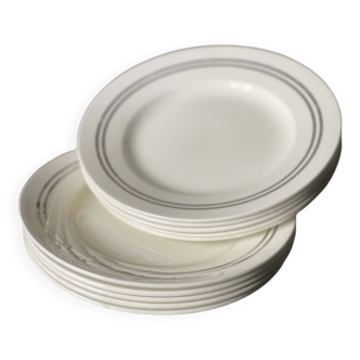 10 petites assiettes de Gien