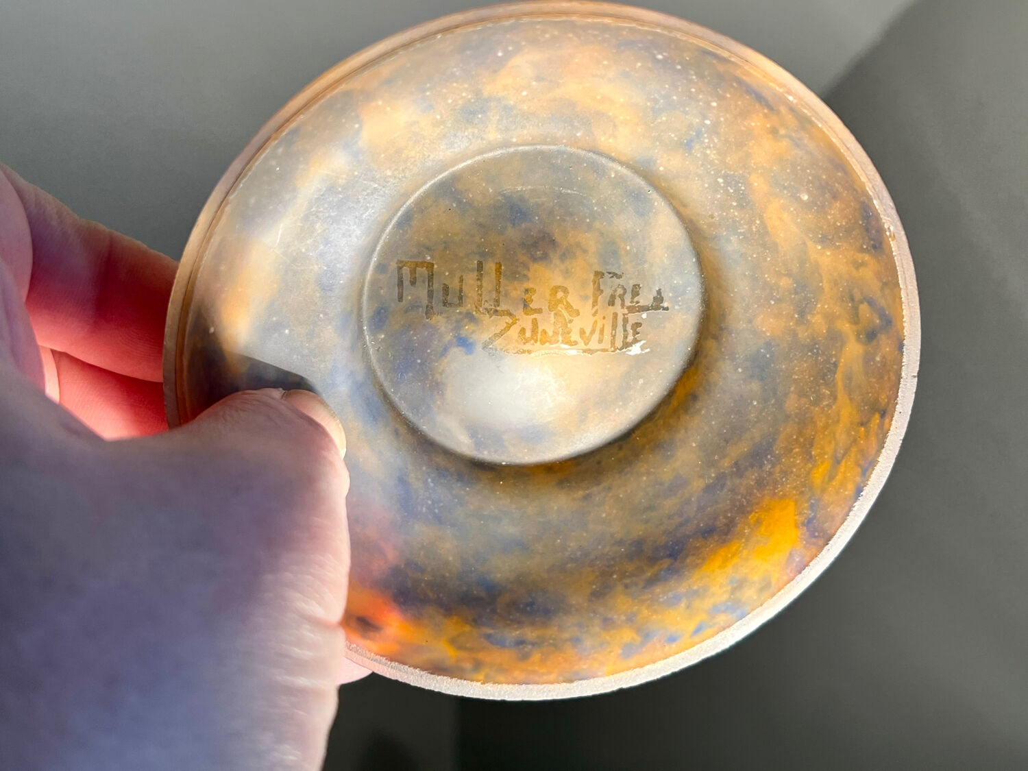 Small glass paste cut by Muller Frères Lunéville, in multi-coloured glass.