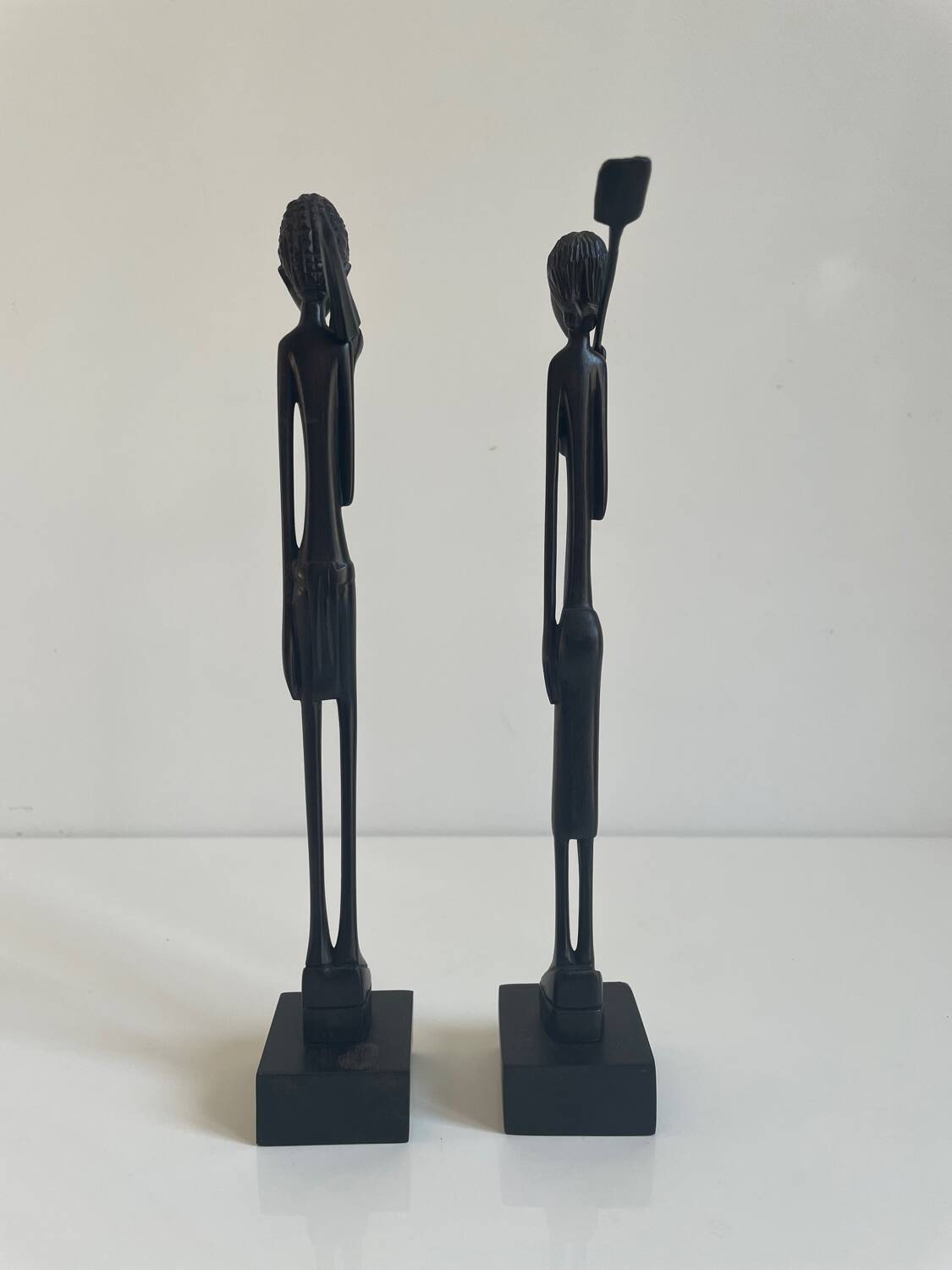 Paire de sculptures africaines en bois