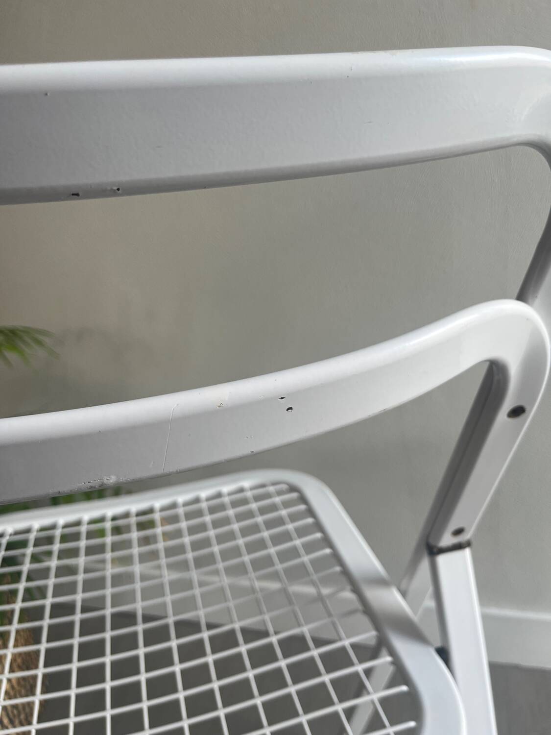 Vintage white folding chair Cidue