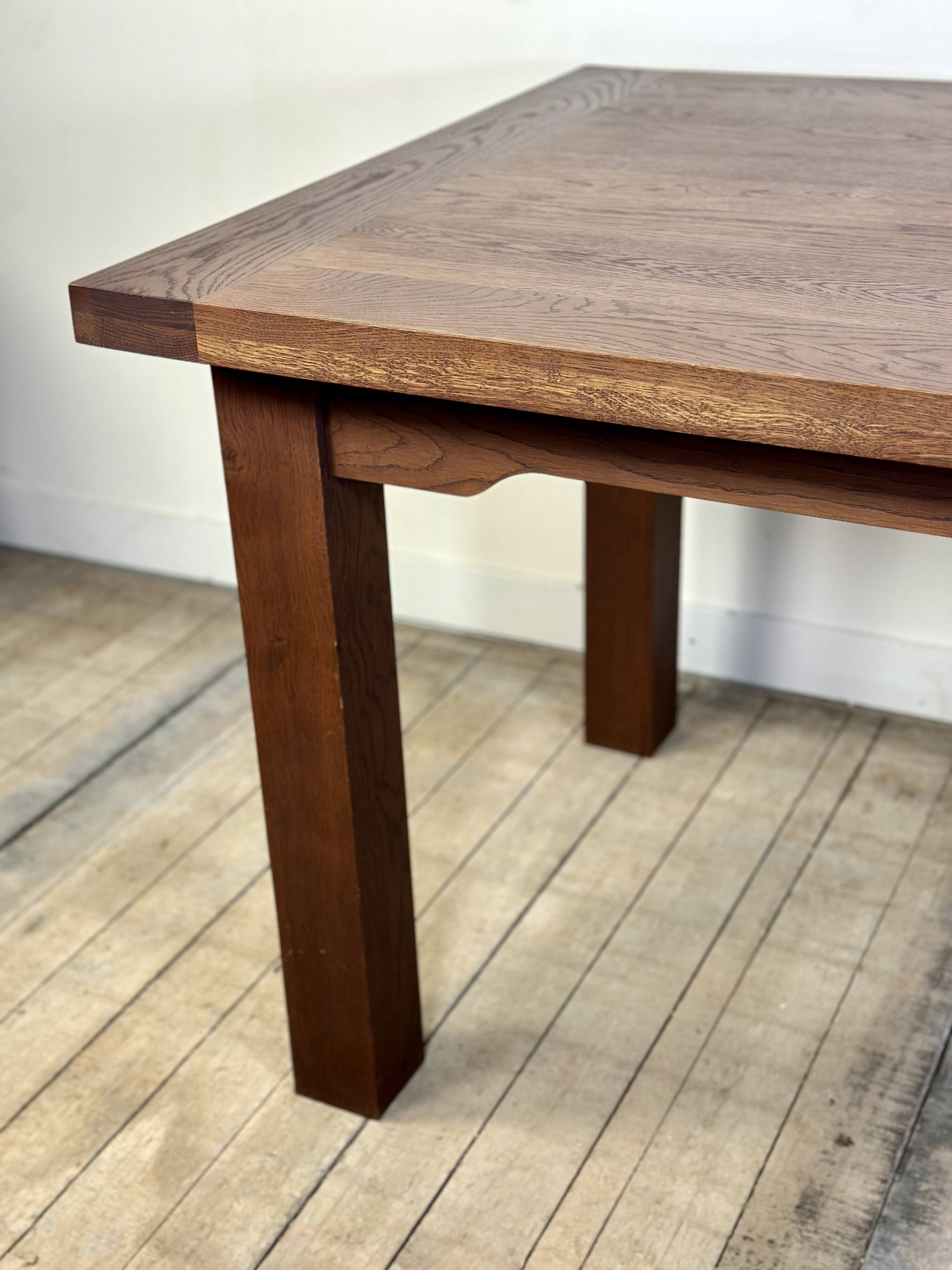 Brutalist solid oak table with 2 extensions from the 1990s.