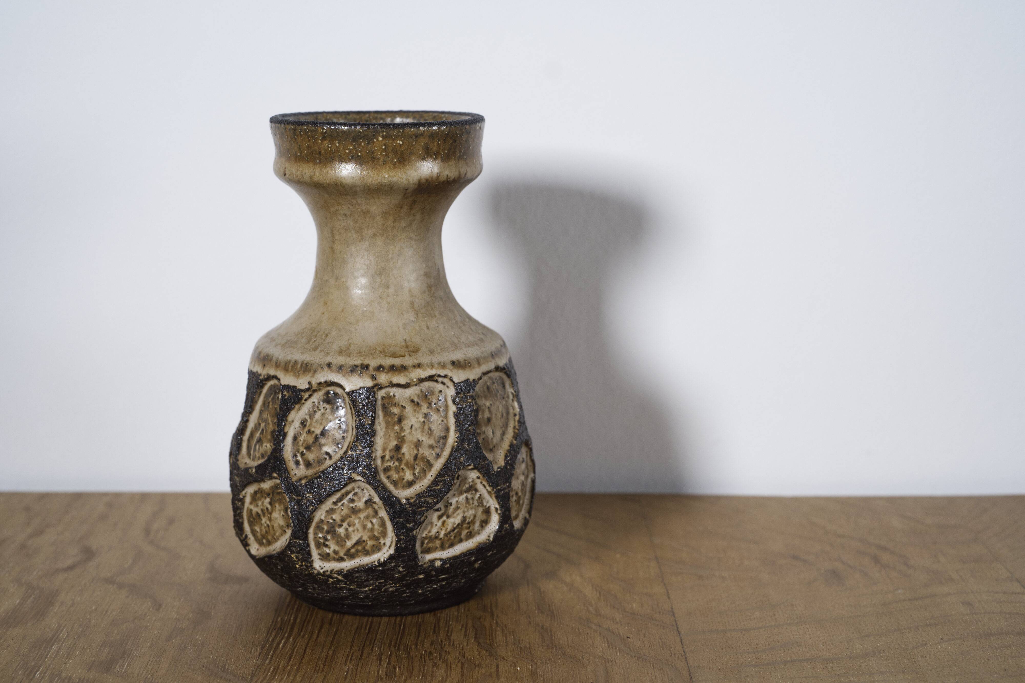 Small ceeramic vase, Løvemose Denmark