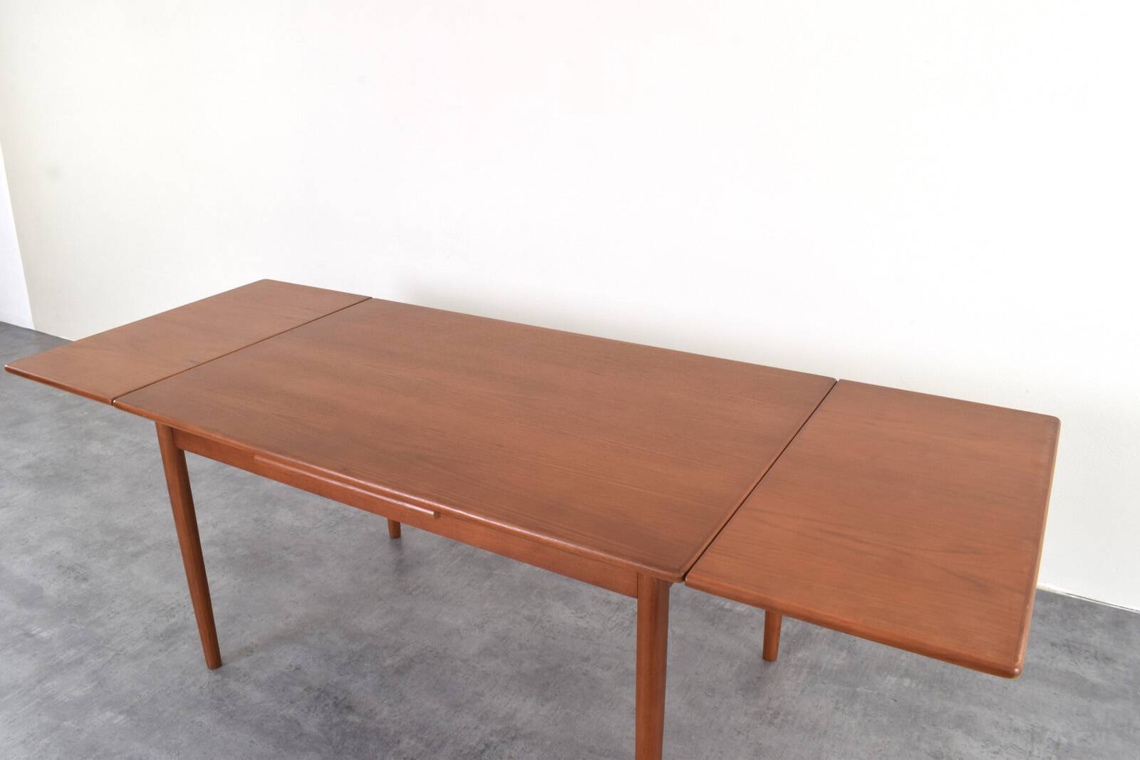 Mid-Century Danish Extendable Teak Dining Table from Rogenstrup Möbelfabrik