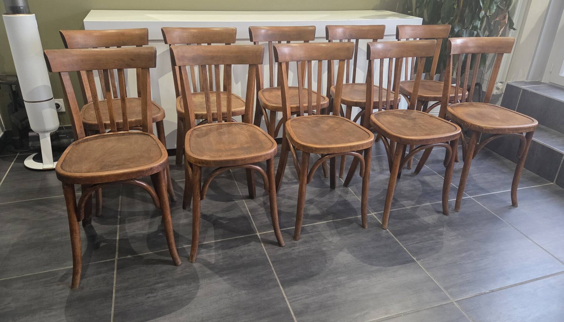 Set of 10 vintage Fischel bistro chairs, 1970s