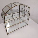 Old table display case