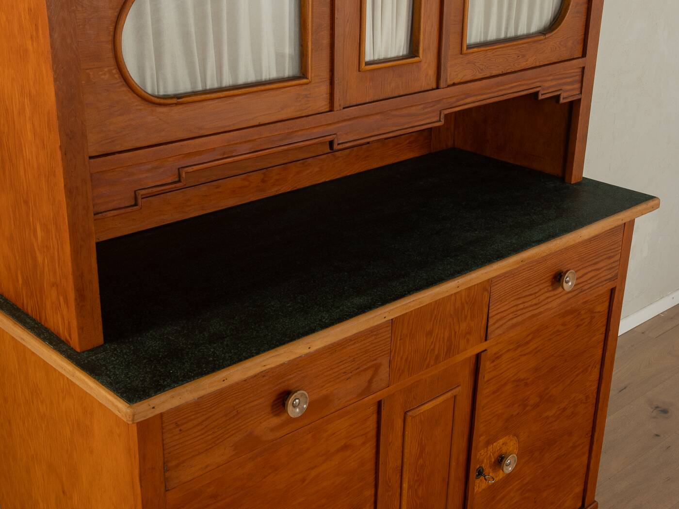 1920s Art Déco Kitchen Cabinet