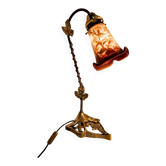 Lampe Art nouveau signée Laflor, verre marmoré à décor floral émaillé