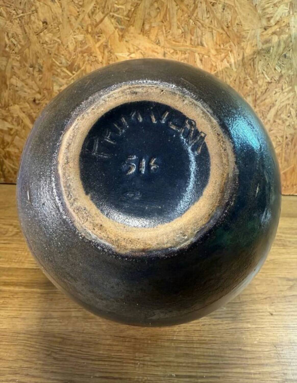 Primavera Art Deco vase, glazed stoneware with blue bird decoration by Marguerite Lehm.