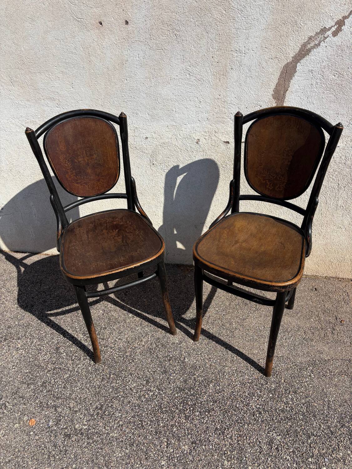Duo chaises bistrot croix de lorraine