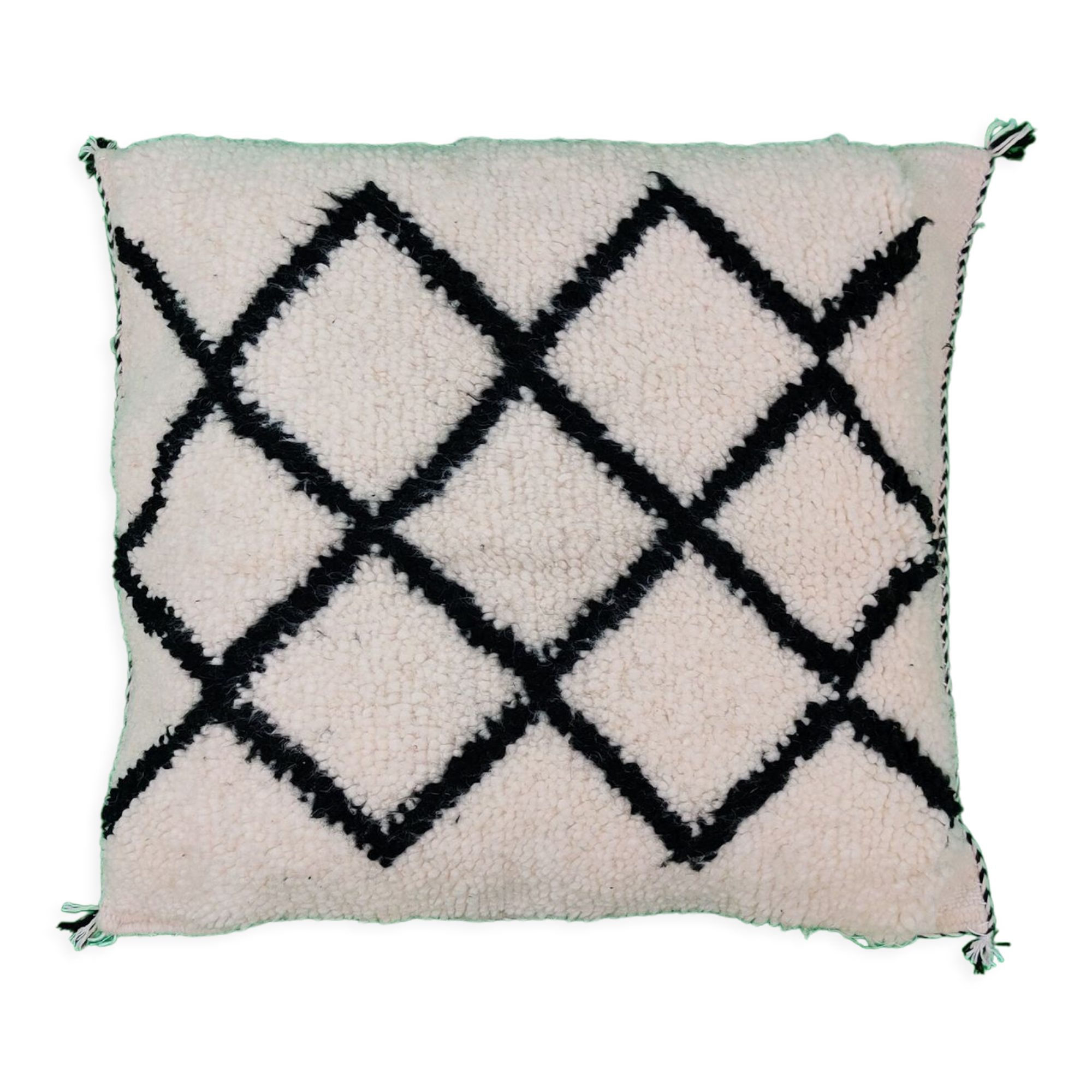 Berber cushion black diamonds