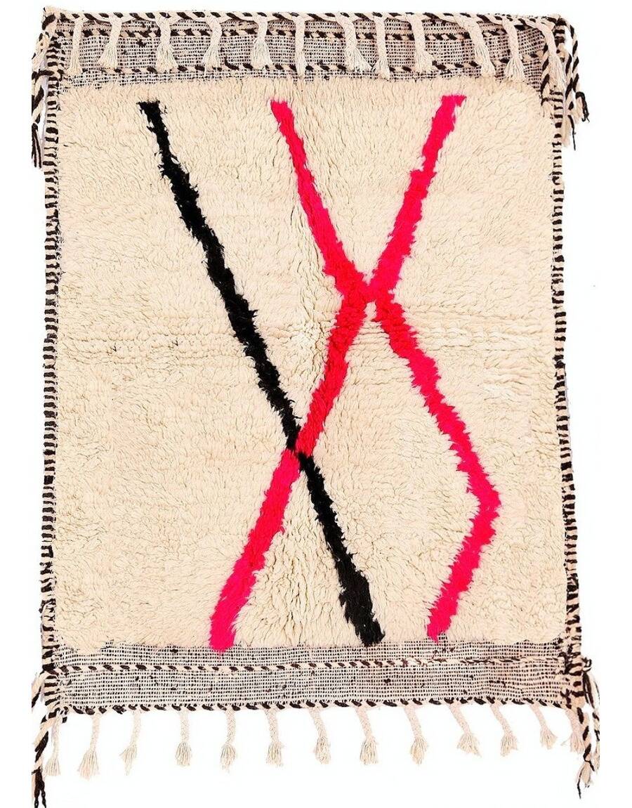 Tapis beni ouarine tissé à la main traditionnel 250cm x 150cm