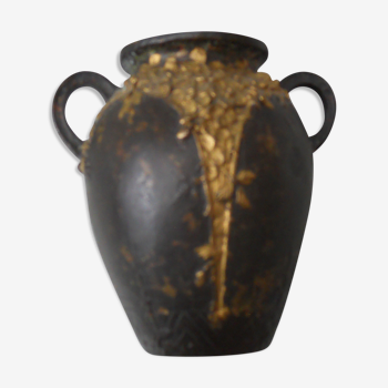 Urn dinander with bronze gold flowers signet louchet paris
