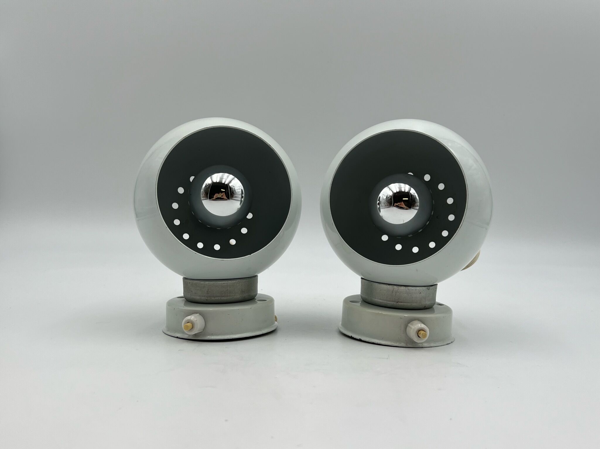 Set of 2 Eyeball wall lamps - Reggiani - 60s,  space age design desk lamp