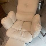 Reclining office chair with footrest