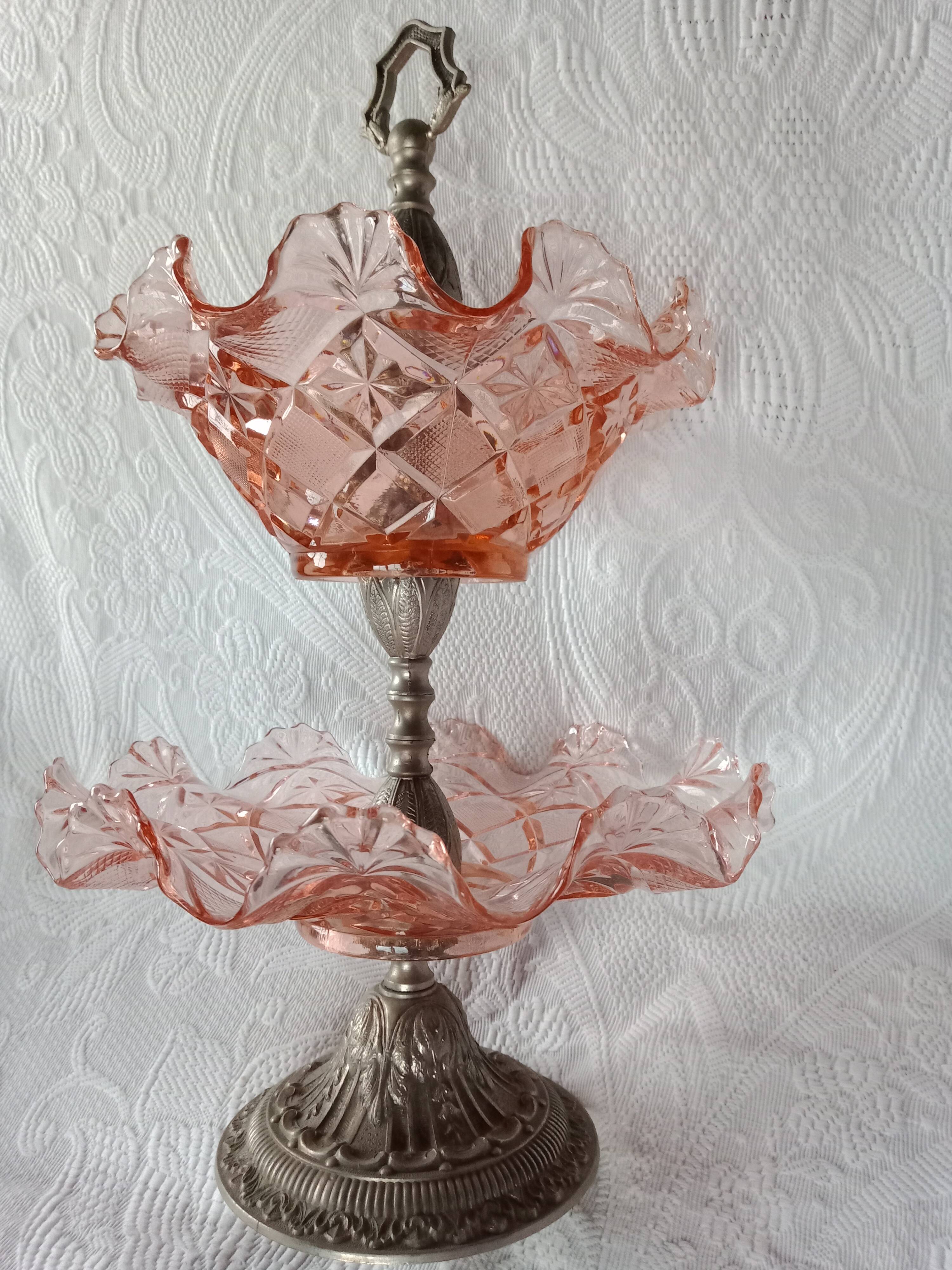 Fruit petits-fours set with two old pink corolla bowls, 19th century frame